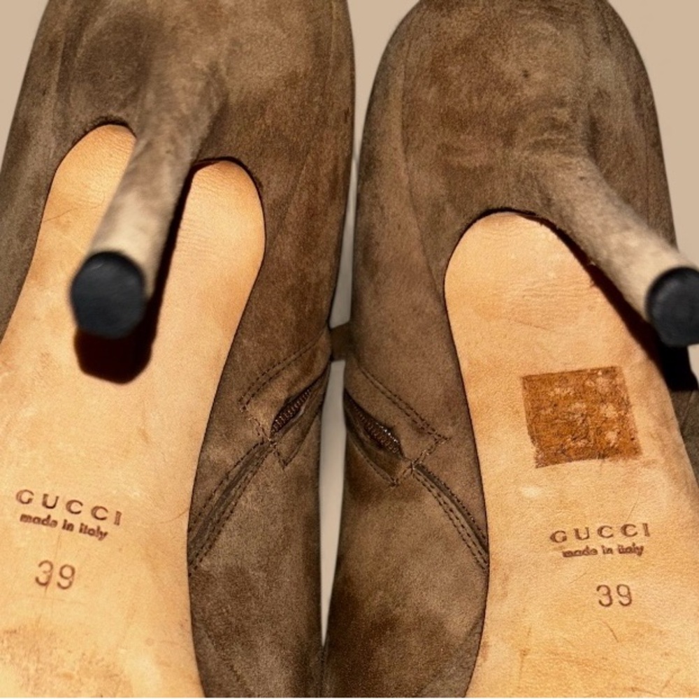 Gucci Tan Suede Ankle Boots - Picture 4 of 4
